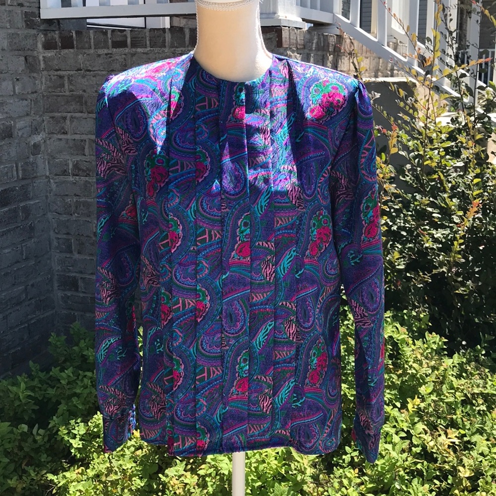 Medium Fashion Star Purple & Pink Paisley Blouse